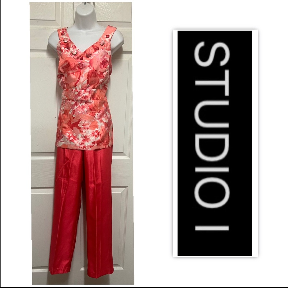 STUDIO I Floral Two-Piece Pant Suit